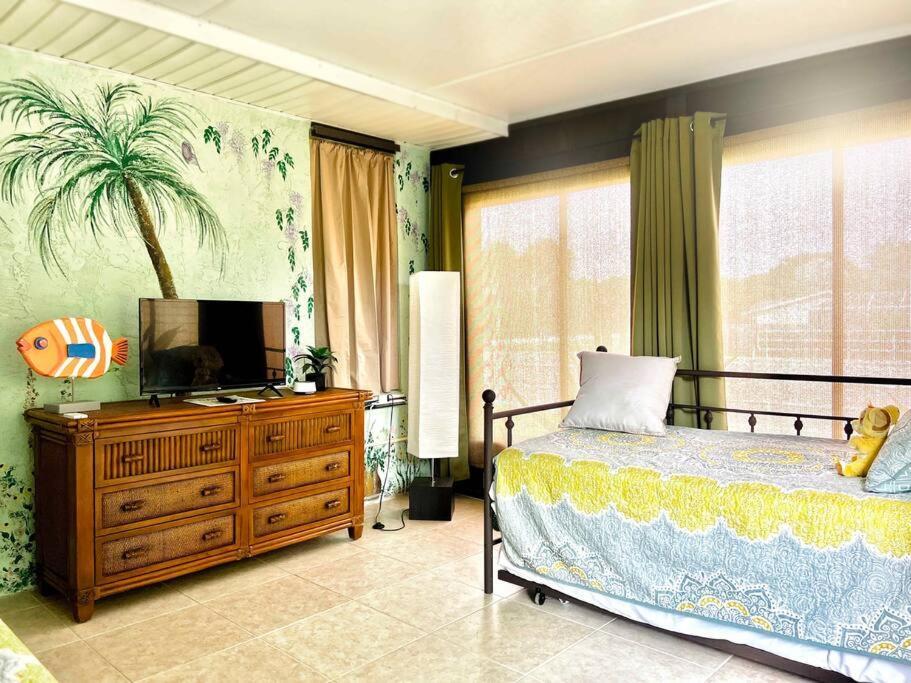 Heated Saltwater Pool Home Minutes To Beach إنغلوود المظهر الخارجي الصورة